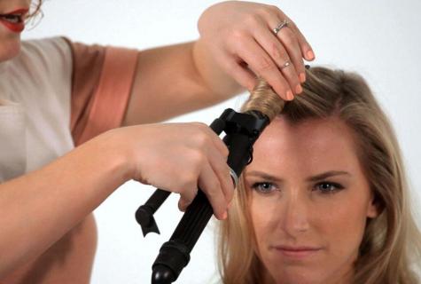 How to use the curling iron