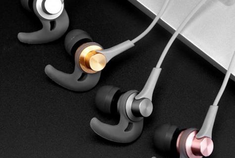 How to choose earphones for phone?