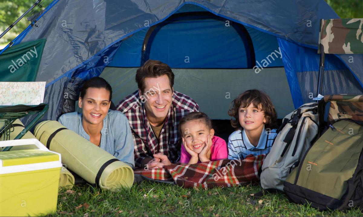 How to choose a tent for family holiday?