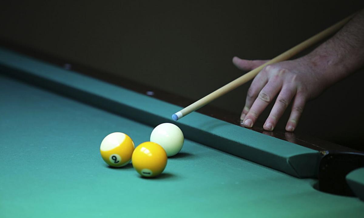 How to learn to play billiards?