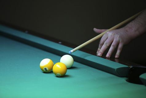 How to learn to play billiards?