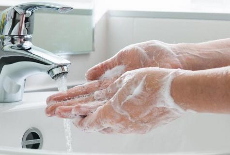 How to wash hands?