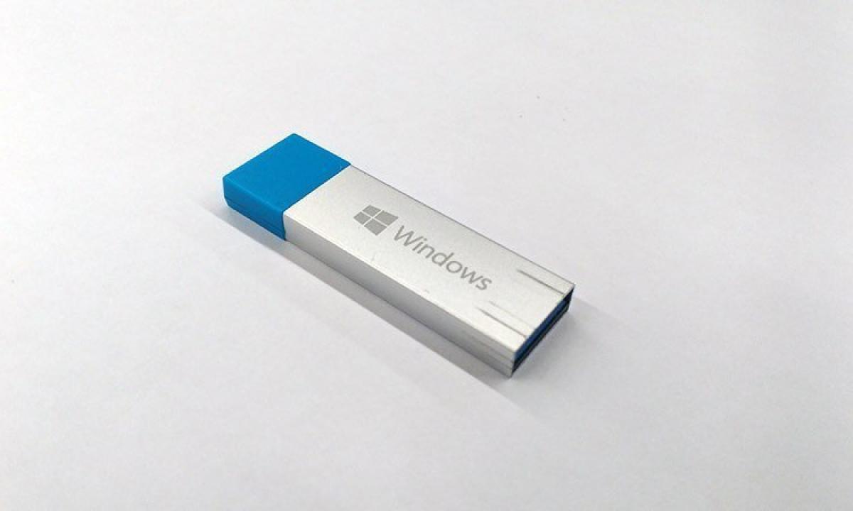 How to open the USB stick without formatting?