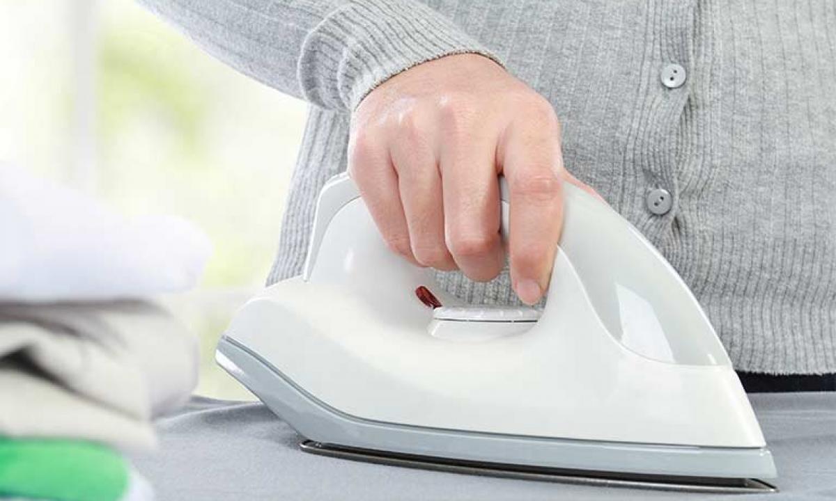 How to choose the iron for house use?