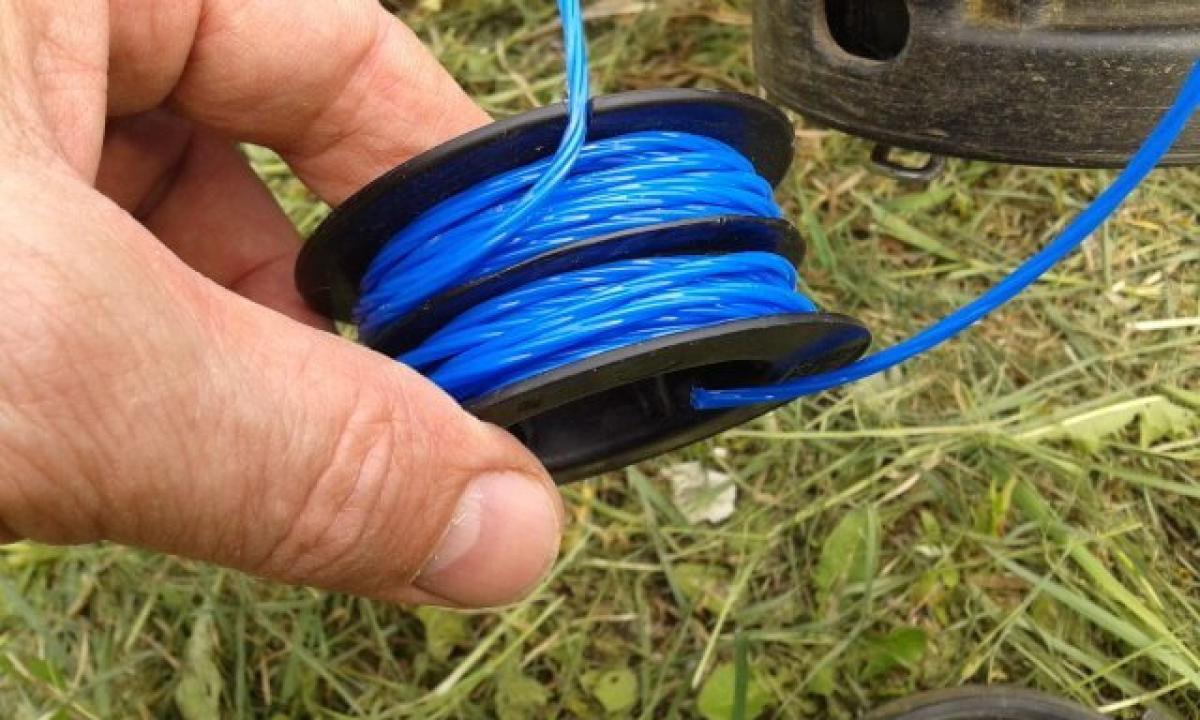 How to fill a fishing line in the trimmer coil?