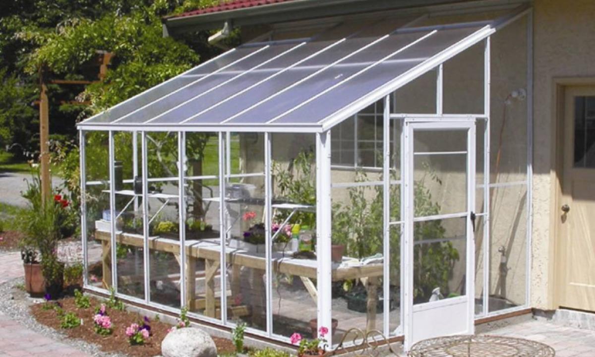 How to choose the greenhouse?