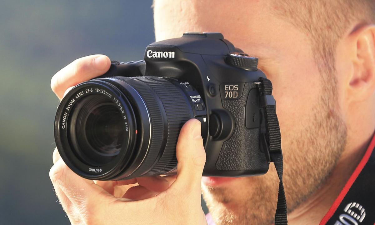 How it is correct to choose the digital camera?
