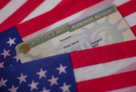 How to receive the green card?