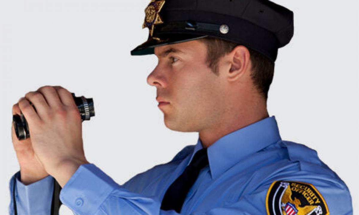 How to obtain the license of the security guard?
