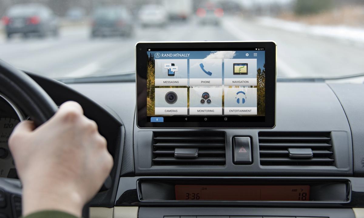What navigator it is better to buy for the car?