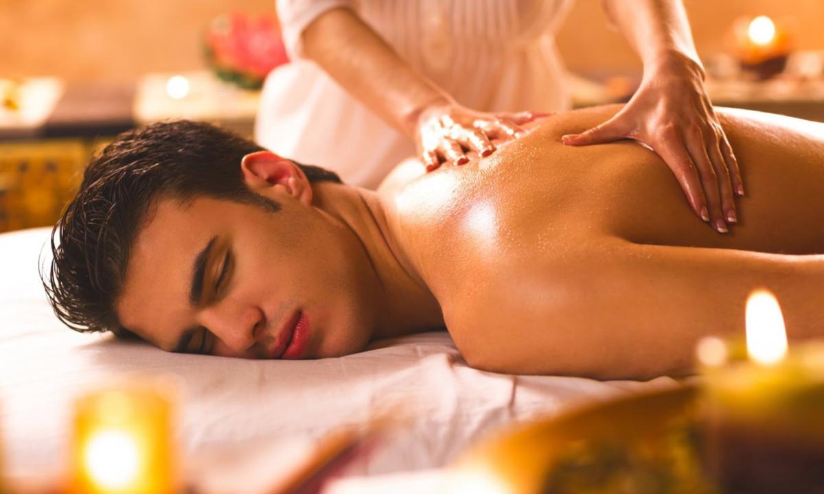 The Thai massage for men