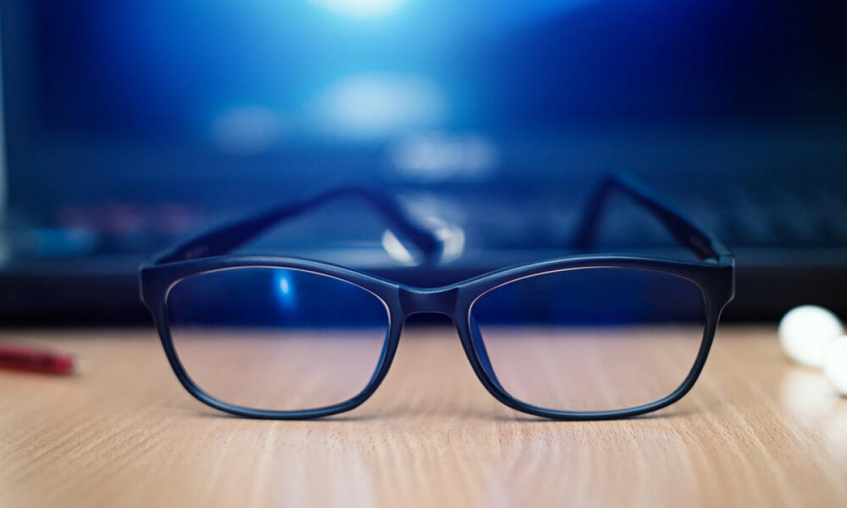 Computer glasses - advantage or harm