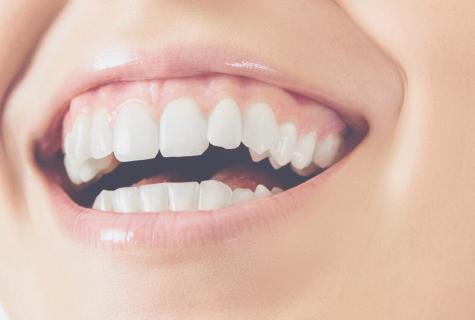 How to strengthen tooth enamel?