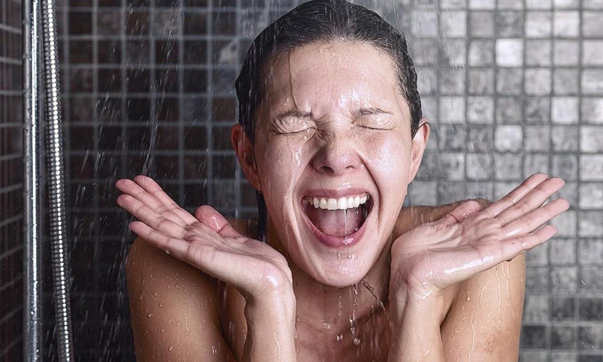 How it is correct to take a contrast shower?