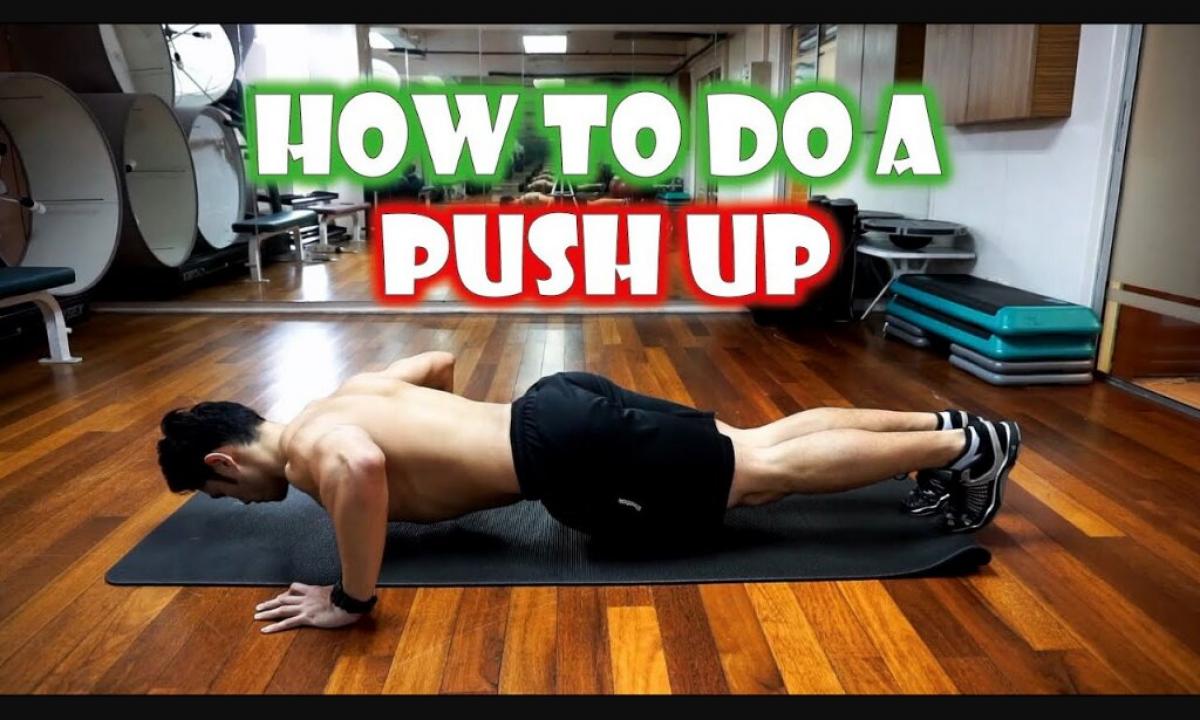 How to pump up shoulders push-ups from a floor?