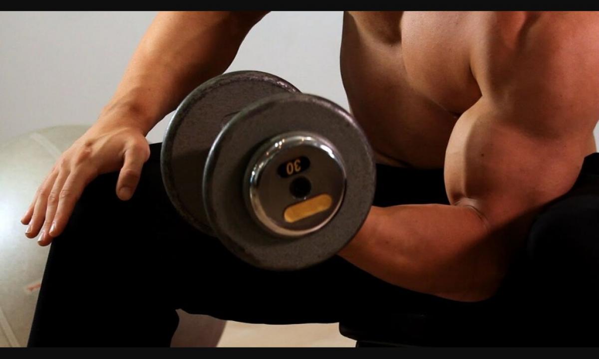 How to pump up hands dumbbells?