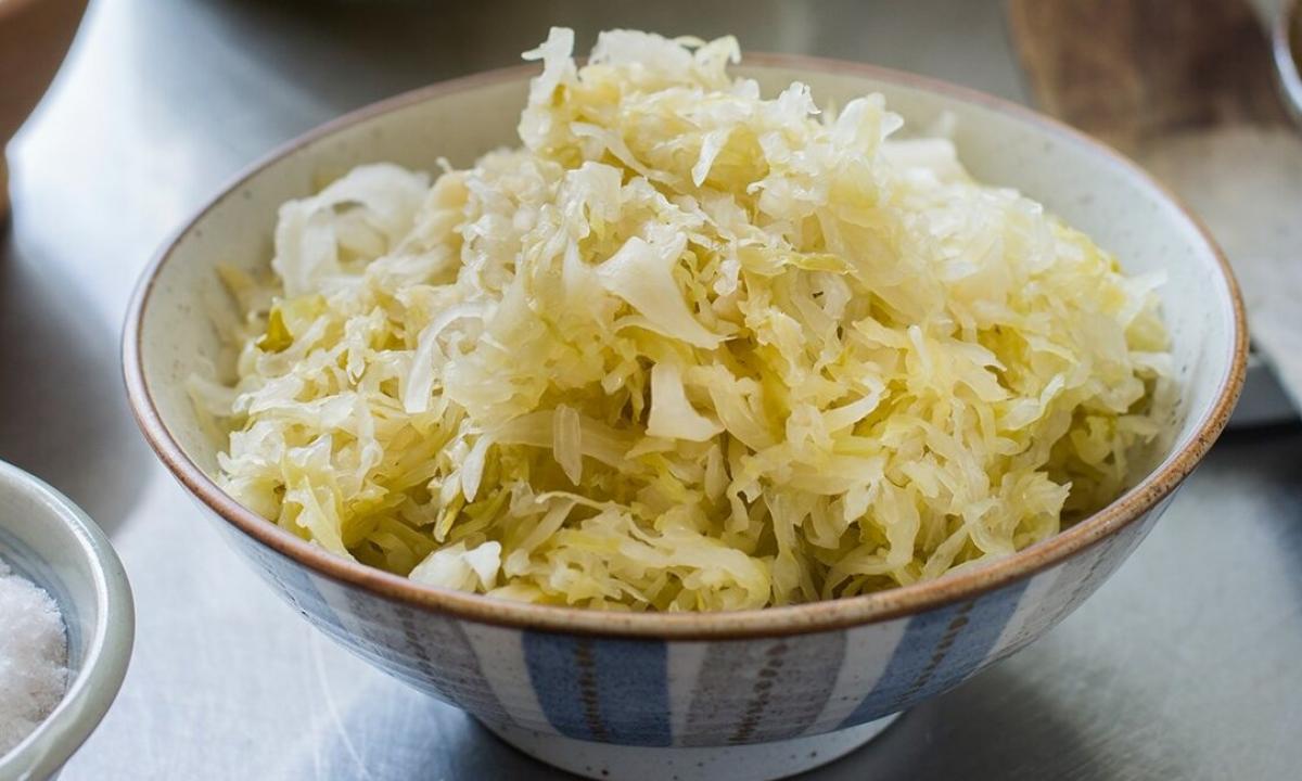 Than sauerkraut is useful to men?