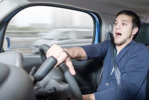 How to overcome fear of driving of the car?