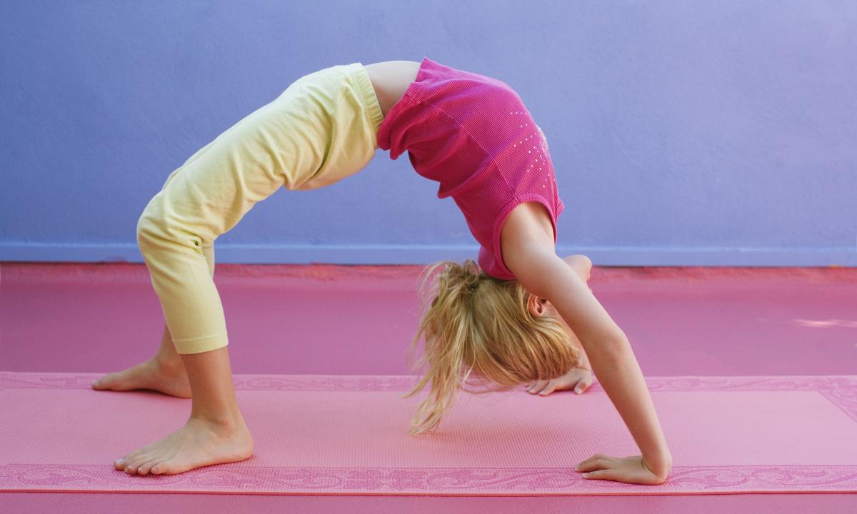 Yoga for the smallest: useful exercises of the Indian kulyutura for children