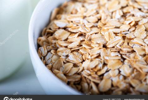 Instant oat flakes in the mornings: advantage or harm?