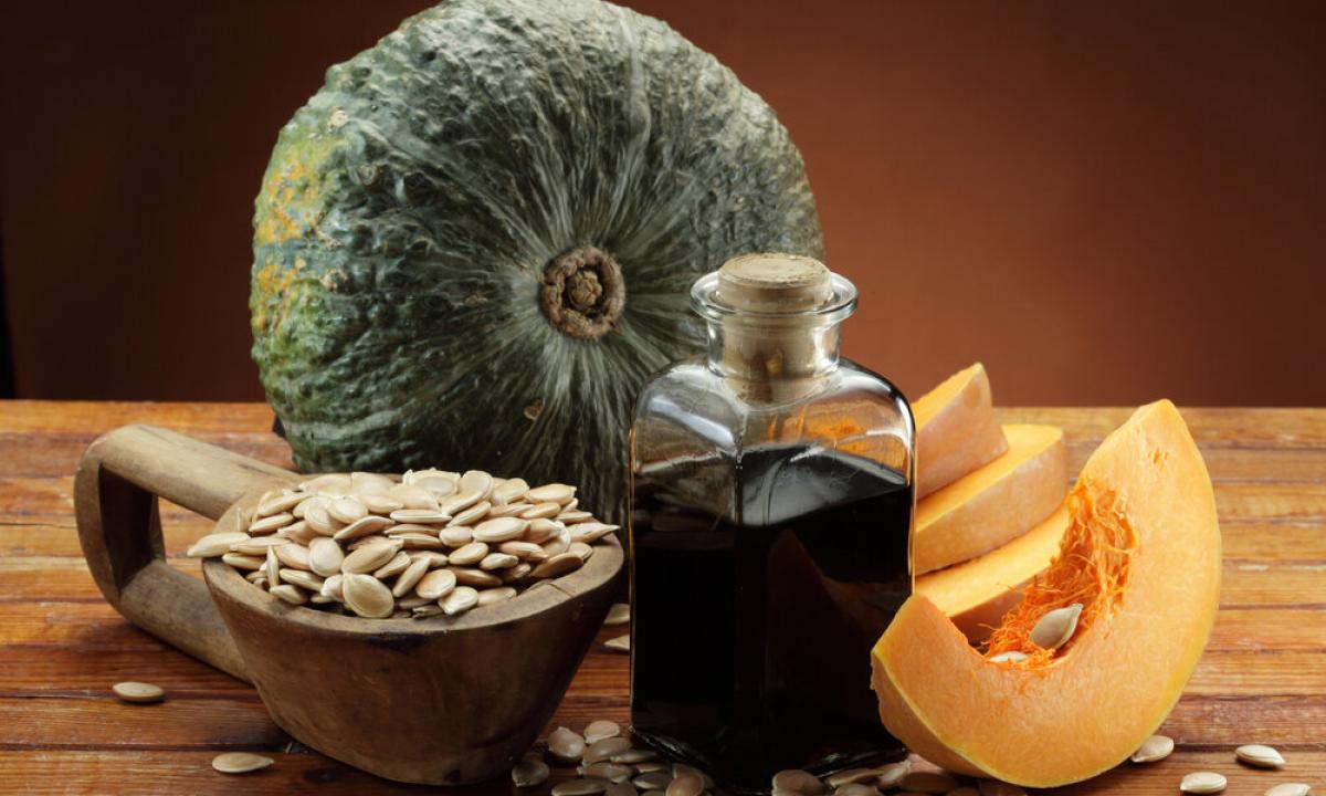 In what advantage and whether there is a harm from pumpkin oil