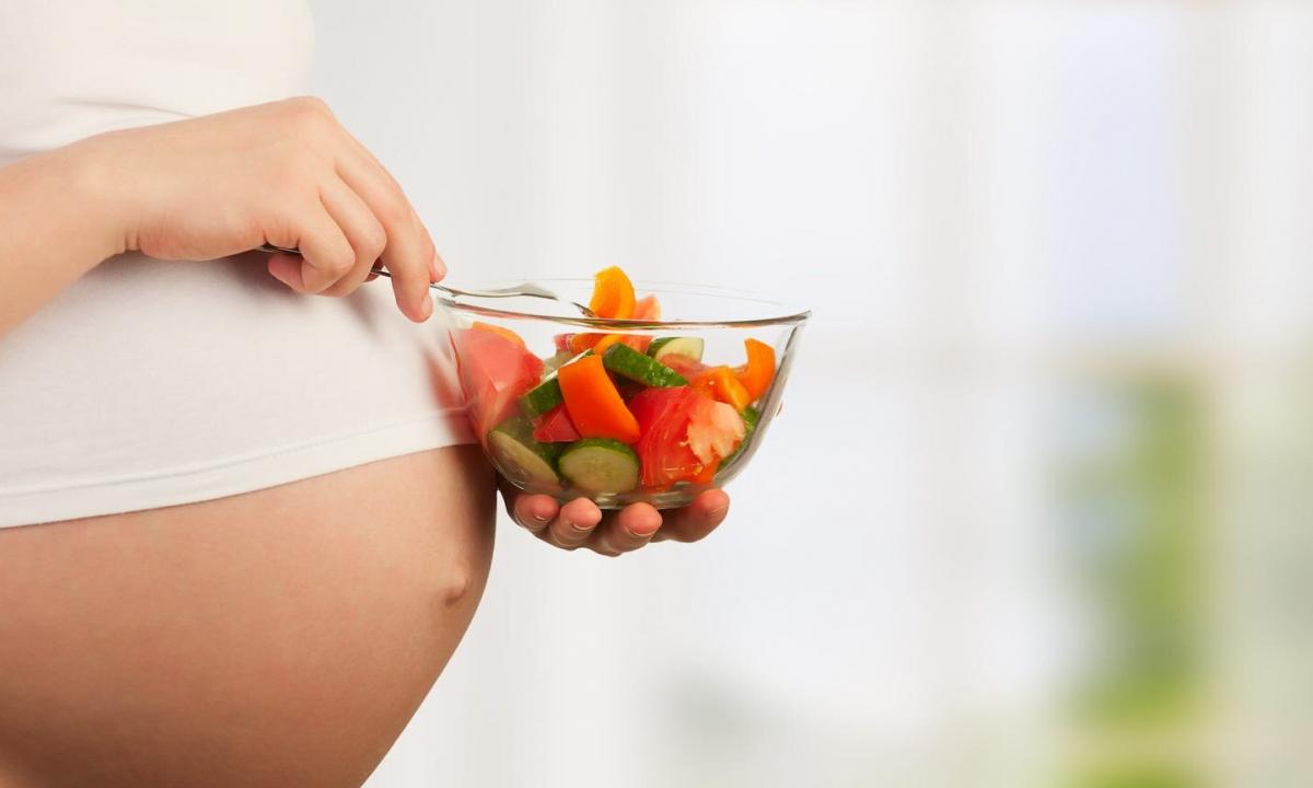 Beet juice for pregnant women: advantage or harm