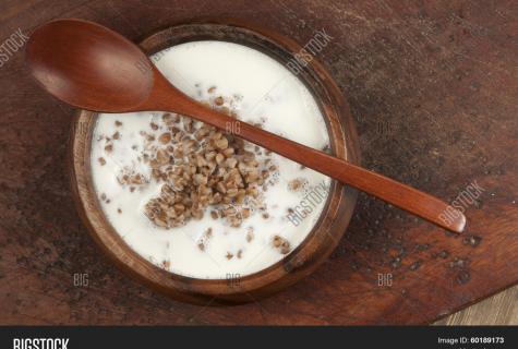 Buckwheat with milk: than it is useful as it is correct to weld