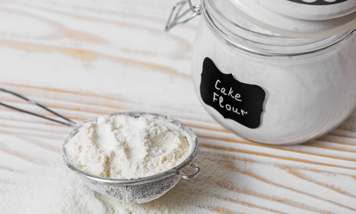 Amarantovy flour: what is made of, than it is useful that can be prepared