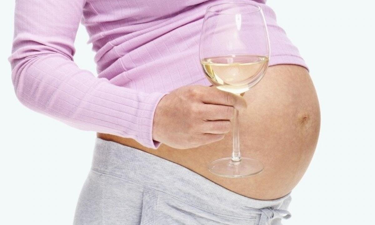 Whether it is possible to drink milk during pregnancy