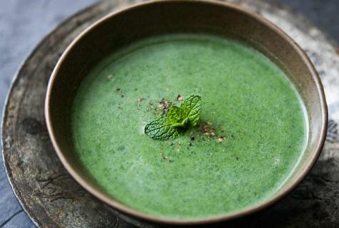 Nettle soup: advantage and harm