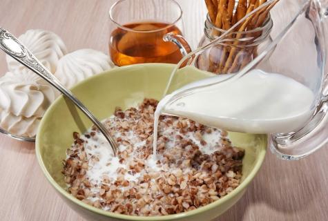 We grow thin on buckwheat with kefir: how to prepare and accept