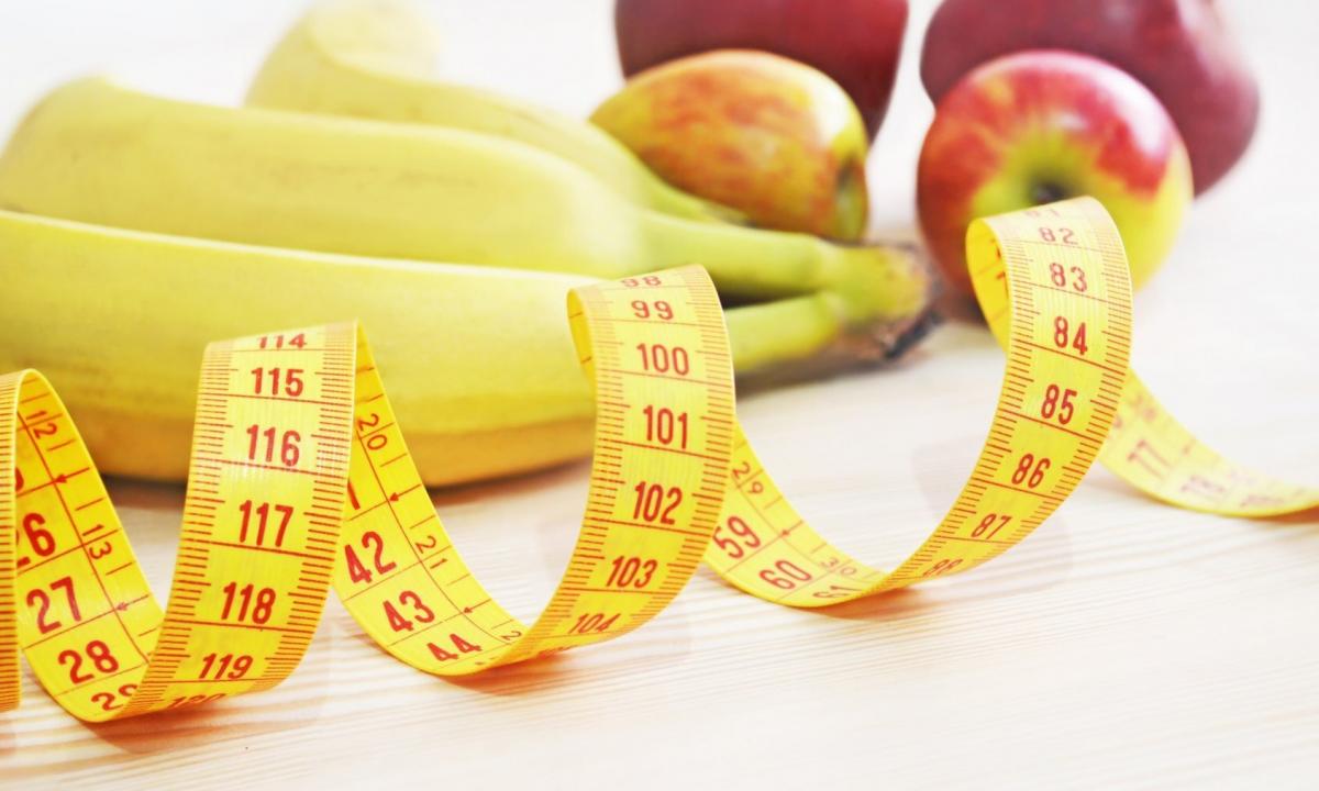 Banana diet for weight loss: advantage and harm