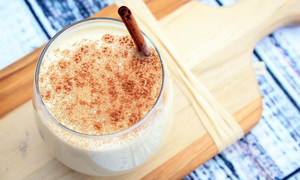 In what advantage of milk with cinnamon?