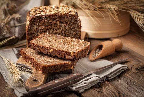 Borodino bread: structure and caloric content, advantage or harm for health