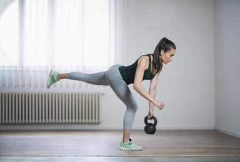 Exercises for a training of gluteuses