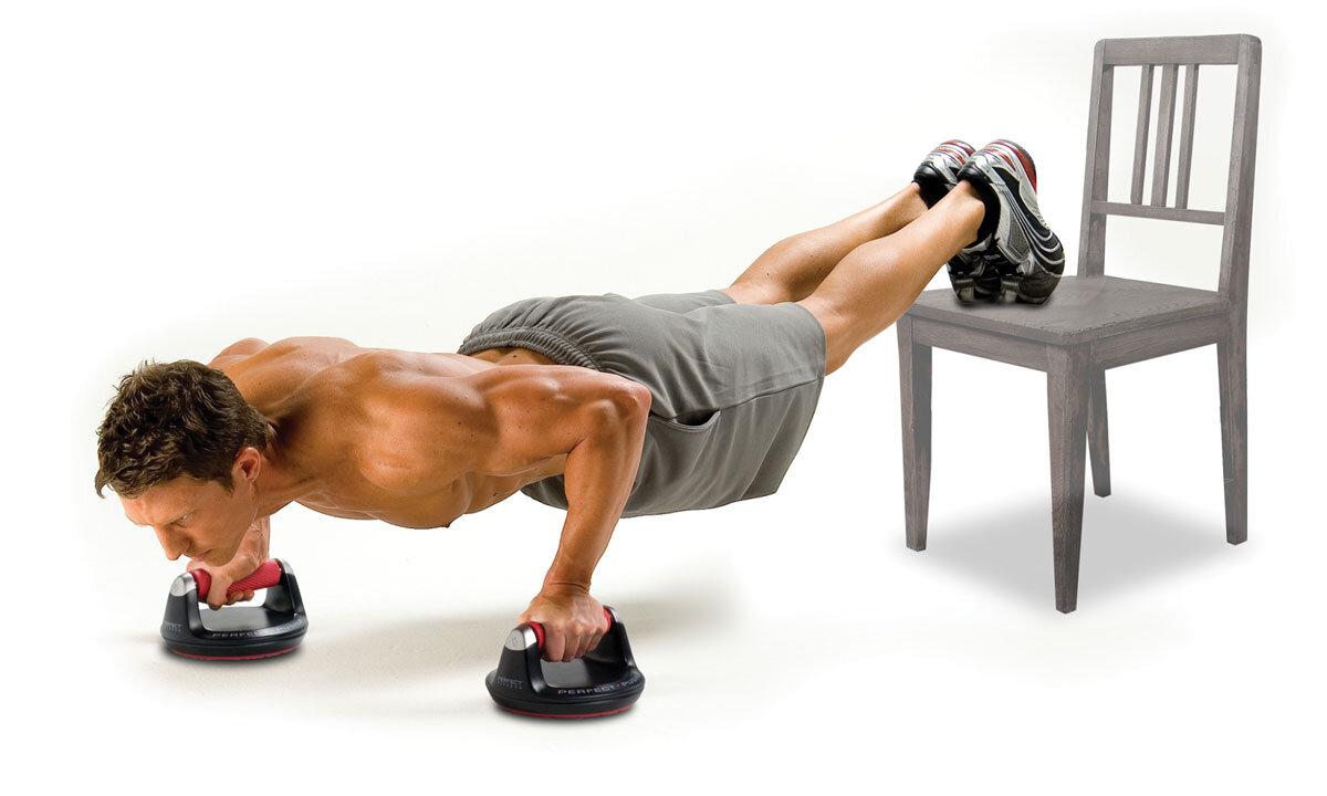 How to pump up shoulders push-ups from a floor"