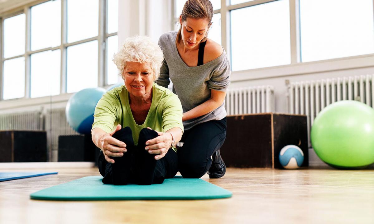 Occupations yoga for elderly people: set of exercises