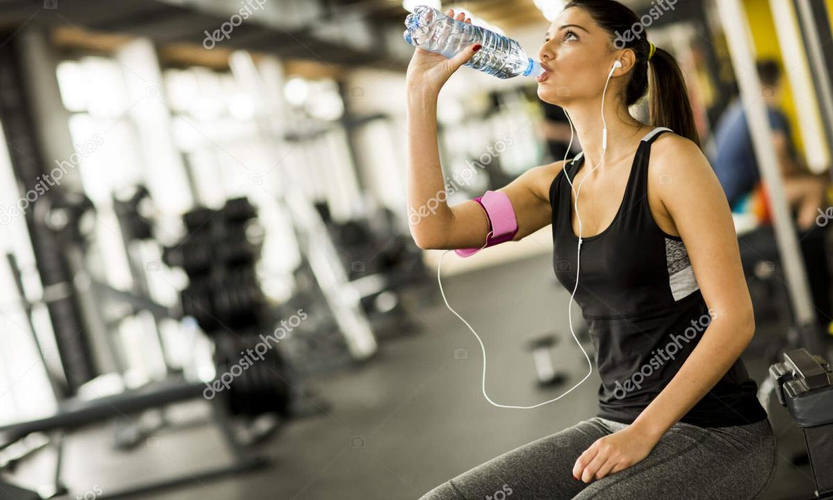 Whether it is necessary to drink water during the training in gym"