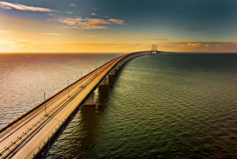 Eresunnsky Bridge (Denmark - Sweden)