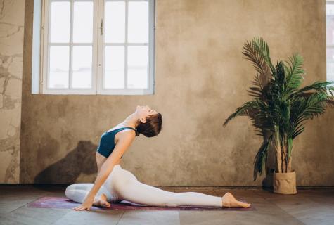 Exercises for beauty and youth or what is yoga for the person
