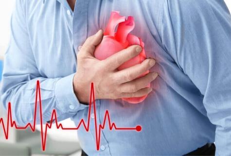 How to reduce risk of heart attacks?