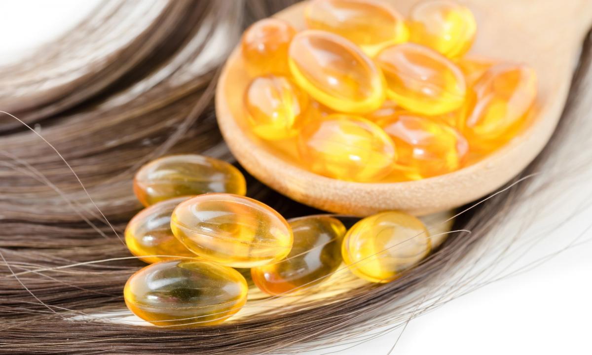 Vitamins for strengthening of hair
