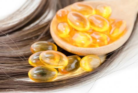 Vitamins for strengthening of hair