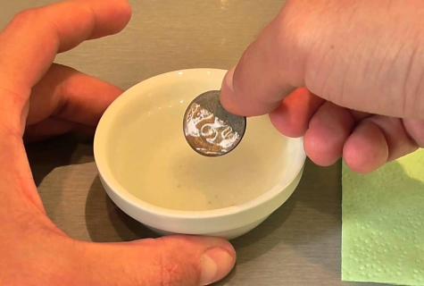 How to purify silver from blackness in house conditions
