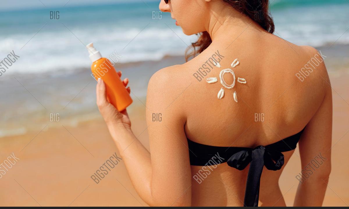 How to keep suntan after the sea