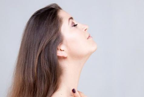 8 exercises to get rid of the second chin
