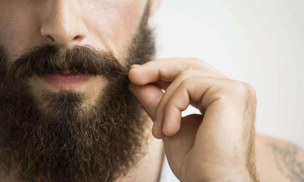 How to shave small beard
