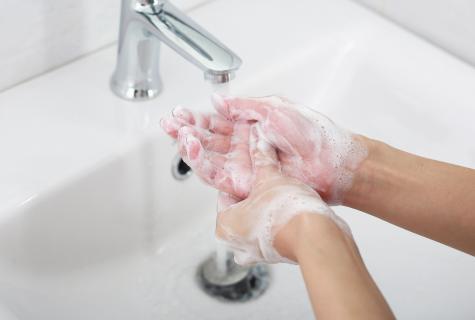 How to wash hands from superglue