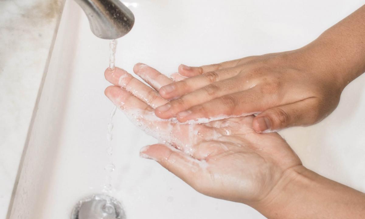 How to wash hands with soap