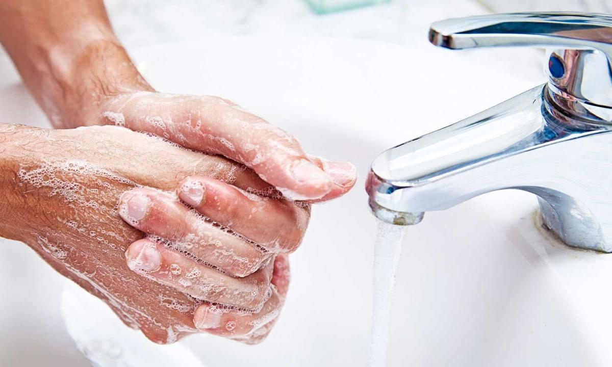 How to wash away autosuntan from skin